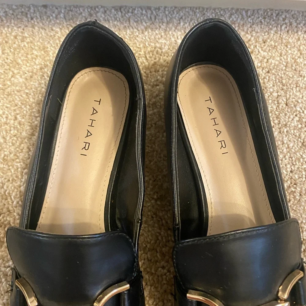 Tahari Black and Gold Indira Flats with Sophisticated Design